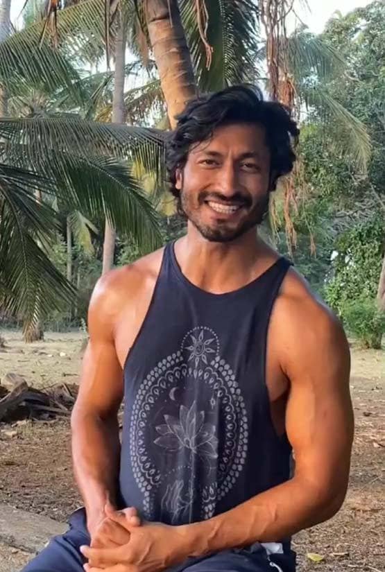 पता नहीं कब तक चलेगा लॉकडाउन, स्टारडम बचाने के लिए ये सब कर रहे सेलेब्स