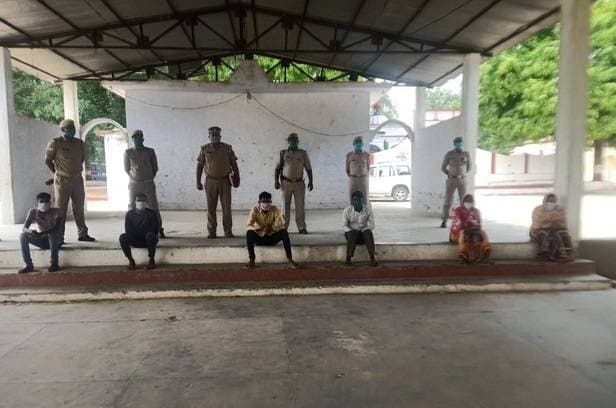 प्रेमी के साथ पकड़ी गई पत्नी, करवाई पति की हत्या, कुत्ते ने पहुंचाया जेल