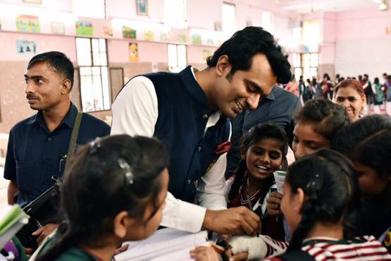 दिल्ली क्राइम 2 में दिखेंगे IAS अभ‍िषेक सिंह, बताया कैसे मिला एक्ट‍िंग का ऑफर