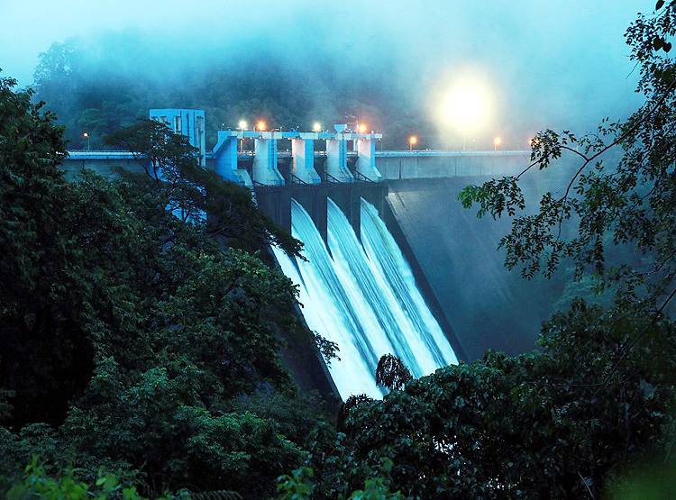 मॉनसून में 16 राज्यों में बाढ़ का खतरा! 123 बांधों में भरा है इतना पानी