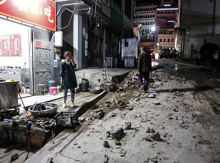 मेक्सिको में 7.4 तीव्रता का भूकंप, 140 झटकों से दहशत में लोग