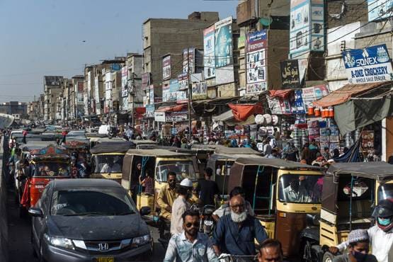 लॉकडाउन पर इमरान खान के बोल- भारत में गरीब भूख से मर रहे