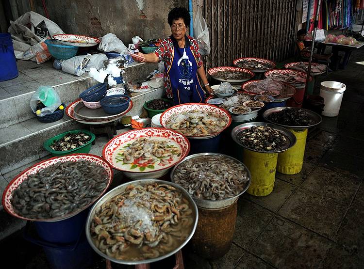 खाने का ऑर्डर पूरा नहीं कर पाने पर रेस्टोरेंट मालिकों को 1500 साल की जेल