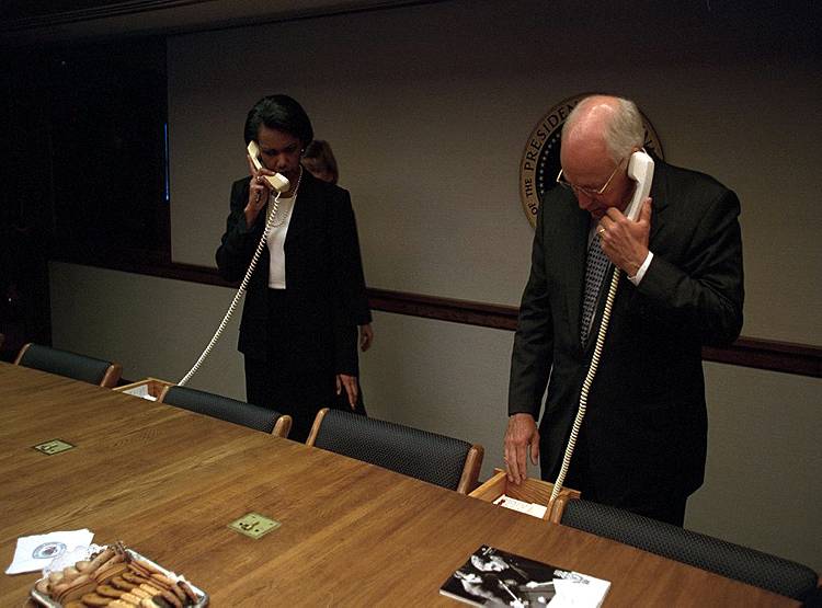 19 साल बाद अमेरिकी राष्ट्रपति जिस बंकर में गए, देखिए उसकी तस्वीरें...