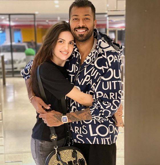 पंड्या ने गुपचुप सगाई पर तोड़ी चुप्पी, कहा- मम्मी-पापा को नहीं पता था