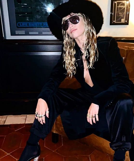 पिछले 4 महीनों में माइली साइरस ने कितनी बार धोए बाल? जानकर चौंक जाएंगे