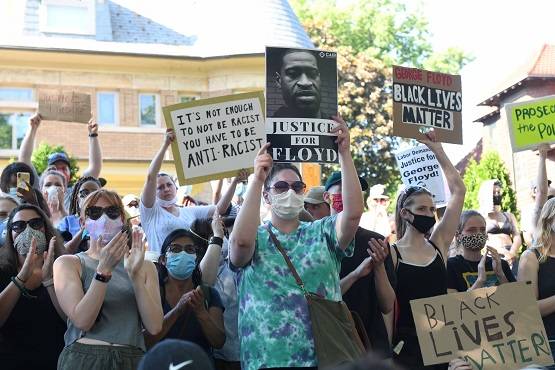 सितंबर तक अमेरिका में कोरोना से हो सकती हैं दो लाख मौतें: स्टडी