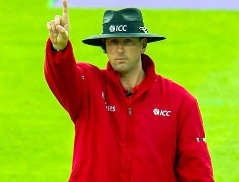 विराट-रोहित उड़ा रहे थे धज्जियां, फिंच ने मांगी थी अंपायर से मदद