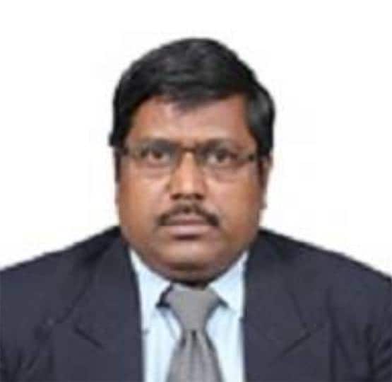 एक के पास 20 तो दूसरे के पास हैं 145 डिग्रियां, फिर भी लगता है मैथ से डर