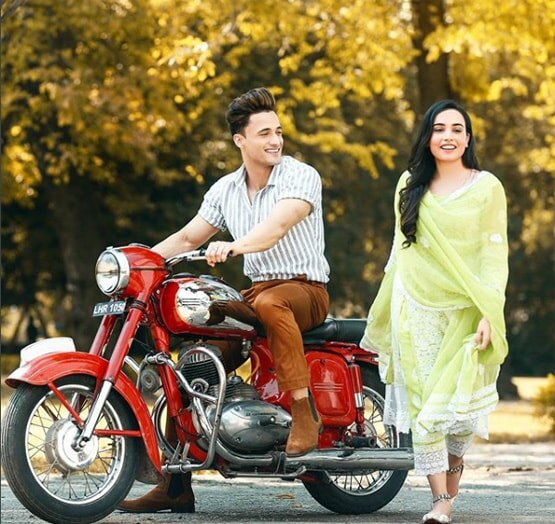 हिमांशी के बाद इस एक्ट्रेस संग रोमांस करेंगे आसिम, रिलीज होगा नया गाना