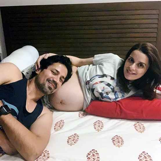 नन्हे बेटे को गले से लगाए दिखीं एकता कौल, पति सुमीत ने बताया शानदार मां