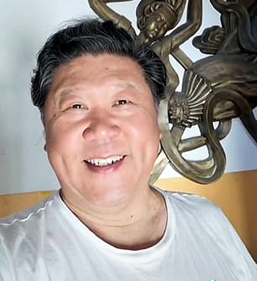 चीन के राष्ट्रपति से मिलती थी शक्ल, बैन कर दिया सिंगर का Tiktok अकाउंट