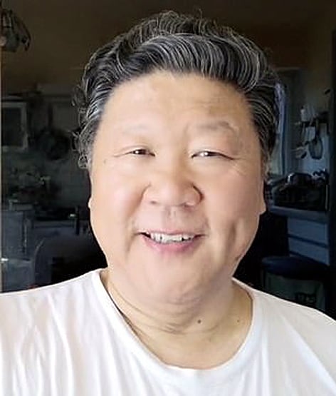 चीन के राष्ट्रपति से मिलती थी शक्ल, बैन कर दिया सिंगर का Tiktok अकाउंट