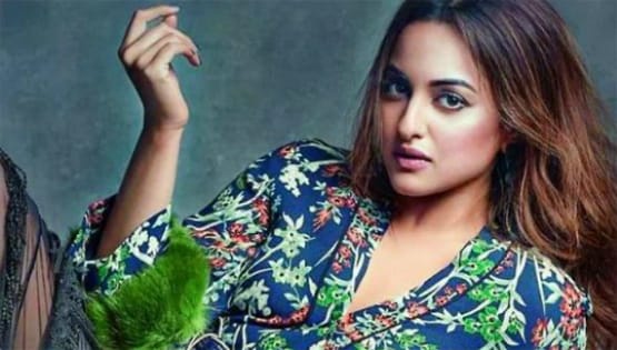 सलमान से अभिषेक तक, ऑनस्क्रीन इंटीमेट सीन्स करने से इन एक्टर्स को परहेज