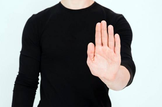 कोरोना वायरस की लड़ाई पर पानी फेर सकती है भारतीयों की ये पुरानी आदत