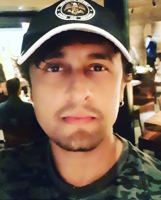 सोनू नि‍गम ने 4 साल की उम्र में दी थी स्टेज परफॉर्मेंस, क्यों बदला था अपना नाम?