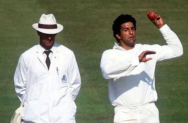 जब वसीम अकरम ने गिराई विव रिचर्ड्स की कैप, ड्रेसिंग रूम में मिली जान से मारने की धमकी