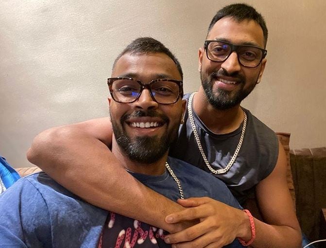 किचन में चीज बटर मसाला बनाते दिखे हार्दिक पंड्या, गब्बर ने कर दी खिंचाई