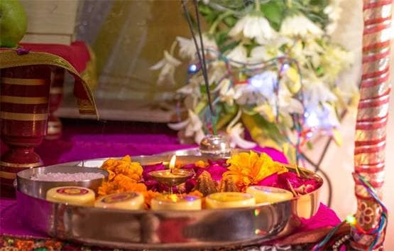 3 घंटे रहा चंद्र ग्रहण, जानिए किन राशि के लोगों पर पड़ेगा असर