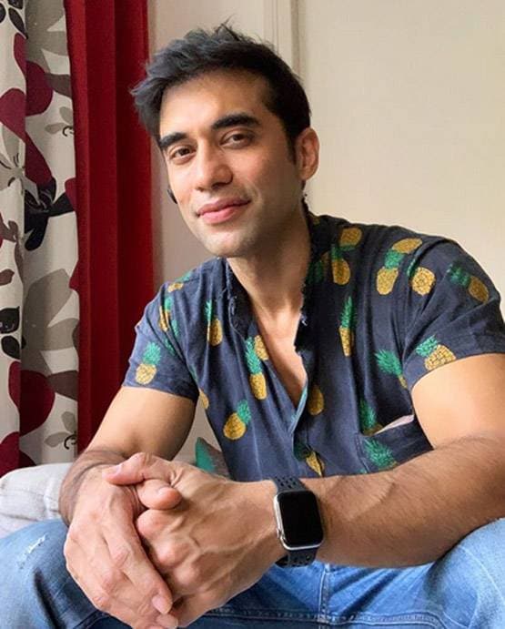 मशहूर सितारों की डिप्रेशन से जंग, कोई जीता तो किसी ने हारी जिंदगी