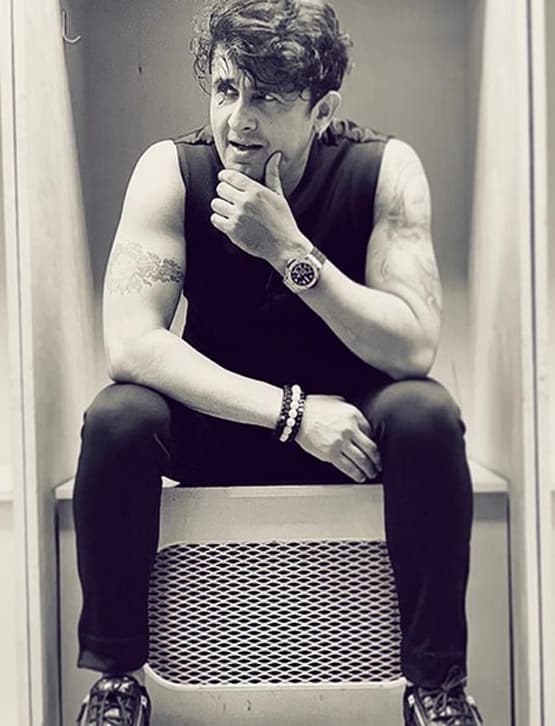 सोनू नि‍गम ने 4 साल की उम्र में दी थी स्टेज परफॉर्मेंस, क्यों बदला था अपना नाम?