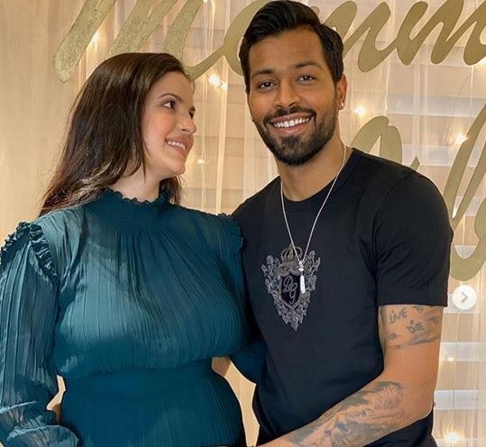 किचन में चीज बटर मसाला बनाते दिखे हार्दिक पंड्या, गब्बर ने कर दी खिंचाई