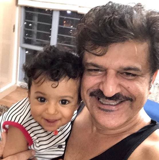 बेपनाह एक्टर राजेश खट्टर ने सेलिब्रेट किया बेटे का बर्थडे, पत्नी संग शेयर की फोटोज