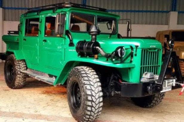 VIDEO: धोनी ने रांची की सड़क पर भगाया ट्रैक्टर, हिल गया पास में बैठा आदमी