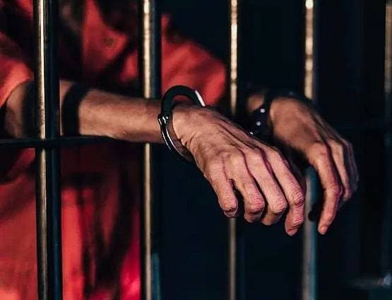 UK: ऑफिस में एंप्लॉयी ने की कोरोना पर लापरवाही तो बॉस जा सकता है जेल