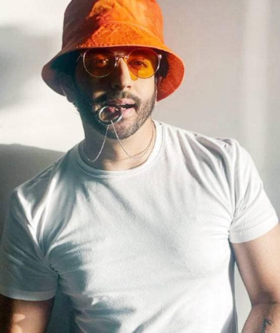 कुंडली भाग्य फेम एक्टर धीरज धूपर ने बदला लुक, फैंस को आया पसंद