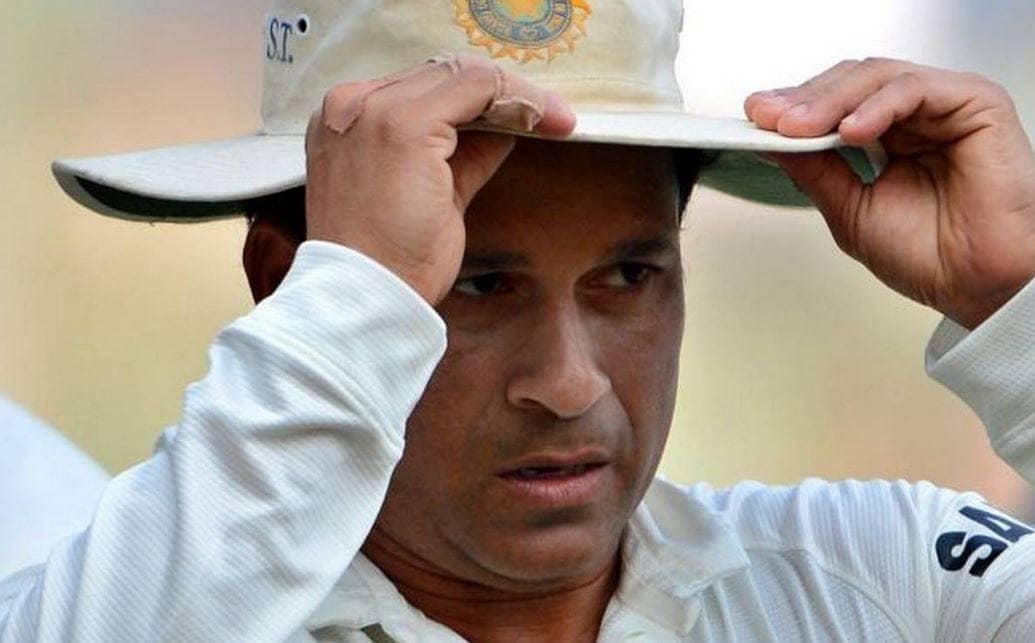 'सचिन के संन्यास वाले दिन गेल और मैं रोने लगे', वेस्टइंडीज के खिलाड़ी का खुलासा