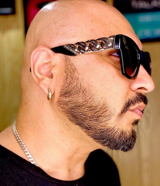 पिता बनने वाले हैं 'तेरी मिट्टी' के सिंगर बी प्राक, पत्नी संग शेयर की फोटो