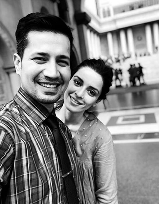 नन्हे बेटे को गले से लगाए दिखीं एकता कौल, पति सुमीत ने बताया शानदार मां