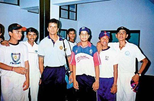 कोहली ने पिता संग शेयर किया फोटो, फादर्स डे पर दिया इमोशनल मैसेज