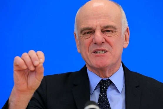 कोरोना वैक्सीन की उम्मीद को झटका, WHO ने कहा- अभी ढाई साल दूर