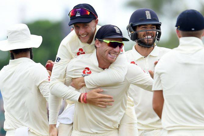 कोरोना के बावजूद अगले महीने शुरू हो रहा है क्रिकेट, ये है पूरा शेड्यूल