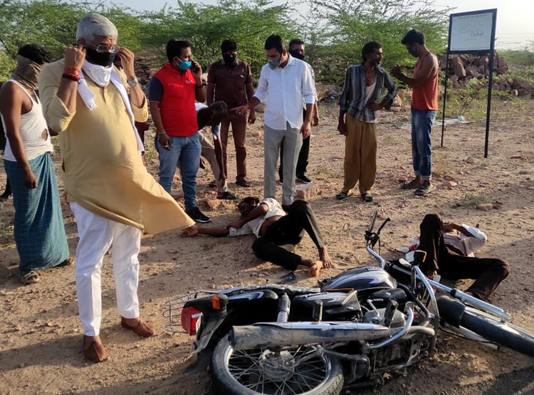 केंद्रीय मंत्री ने घायलों को तड़पते देखा, गाड़ी से भेजा हॉस्पिटल