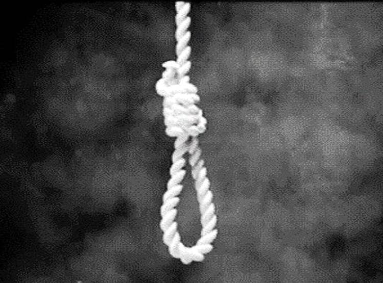 सुशांत के बारे में लड़की डायरी में लिखती थी बातें, फांसी लगाकर दी जान