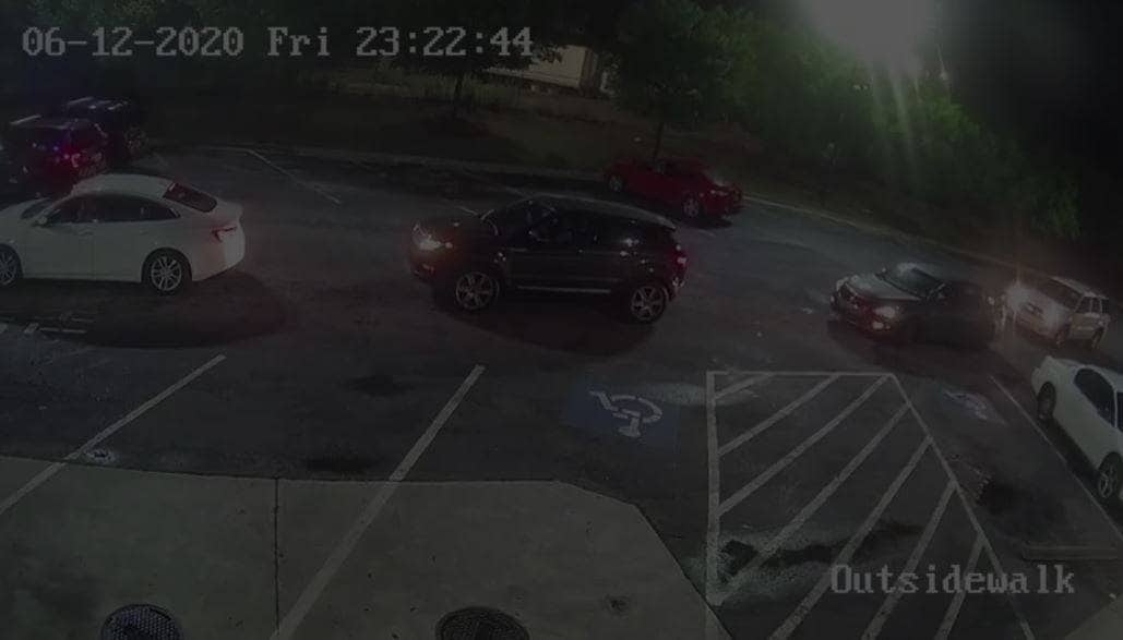 एक और अश्वेत को पुलिस ने मारी गोली, अमेरिका में भारी हिंसक प्रदर्शन