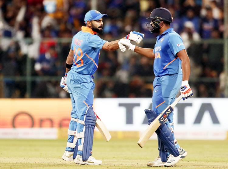 विराट-रोहित उड़ा रहे थे धज्जियां, फिंच ने मांगी थी अंपायर से मदद