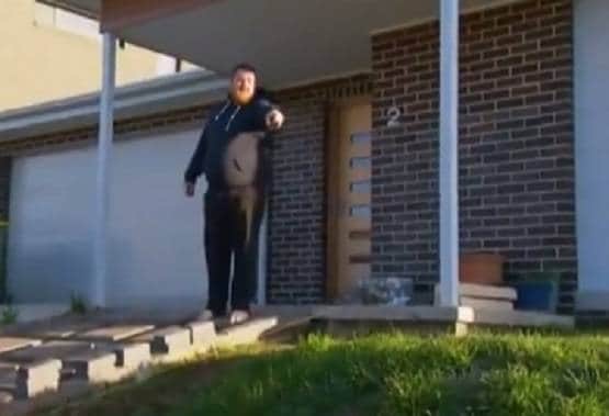 मालिक ने घर के सामने से हटने को कहा तो तुरंत चले गए ऑस्ट्रेलियाई PM