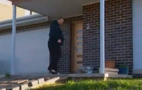 मालिक ने घर के सामने से हटने को कहा तो तुरंत चले गए ऑस्ट्रेलियाई PM