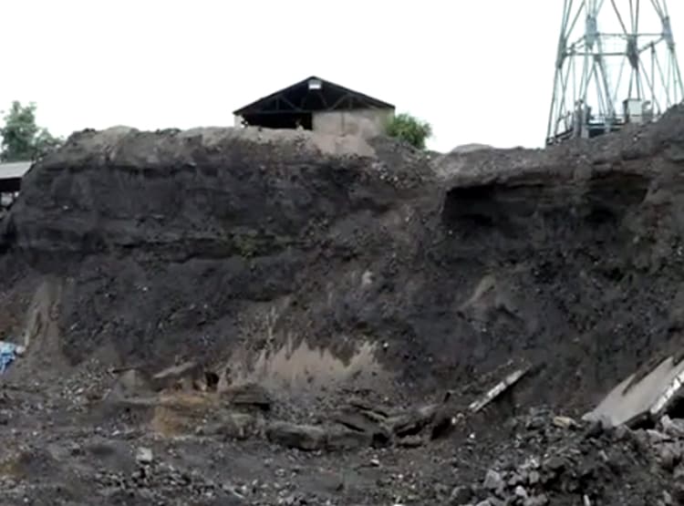 भारतीय मजदूरों को हटाने पर चीनी कंपनी पर एक्शन, दिया ये आदेश