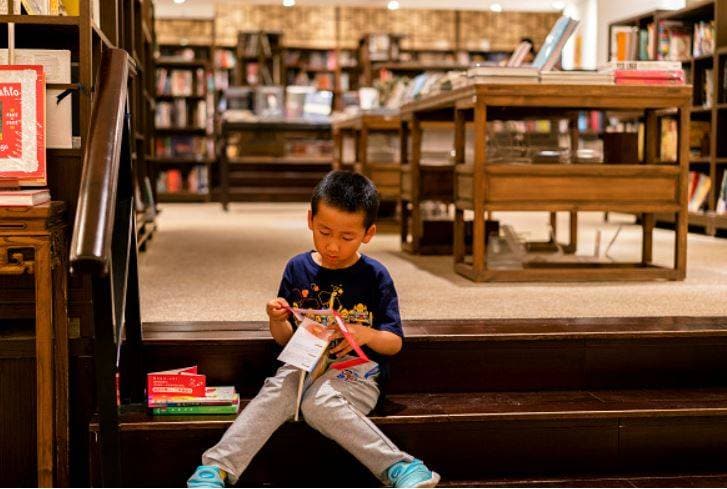 चीनी प्रोफेसर की मांग- महिलाओं को मिले दो पति रखने की इजाजत