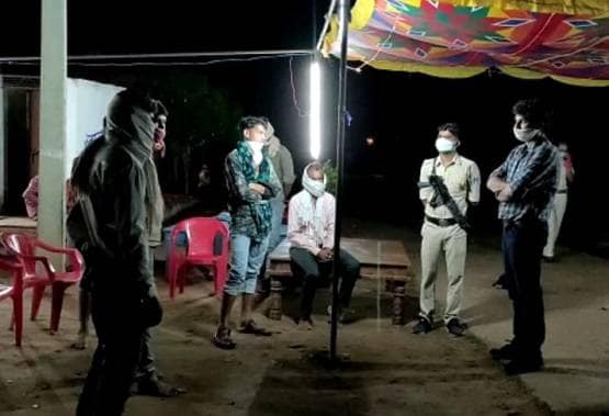 शादी में रसोइया था कोरोना पॉजिटिव, खुलासा होते ही मचा हड़कंप