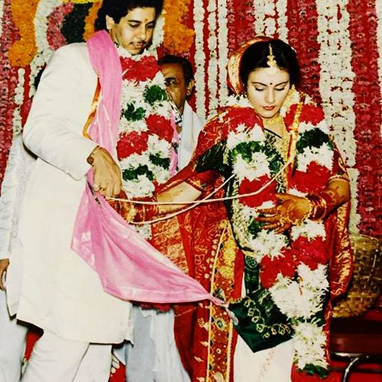 फिल्मी है रामायण की सीता की रियल लव स्टोरी, बताया हनीमून पर कहां गए थे