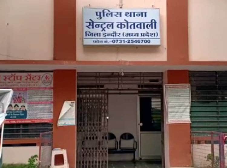 मौत के बाद कोरोना मरीज की कटी जेब, अस्पताल से मोबाइल-पर्स हुए गायब