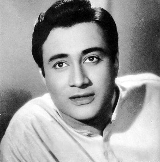 देवानंद की अधूरी मोहब्बत, काले कोट पर लगा बैन! मशहूर हैं ये दिलचस्प किस्से