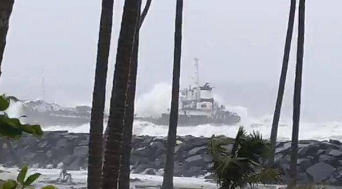 Photos: निसर्ग तूफान ने मुंबई में दिखाया रौद्र रूप, पानी-पानी हुई मायानगरी