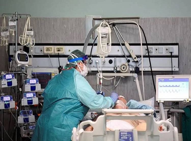 18 दिन तक वेंटिलेटर पर रहकर 4 महीने की बच्ची ने दी कोरोना को मात